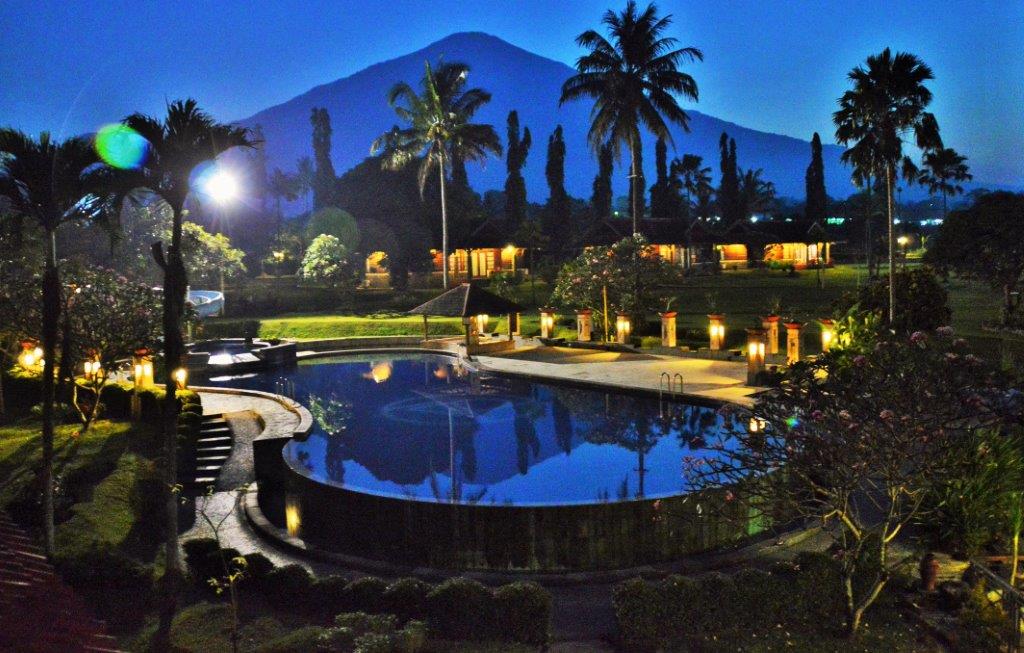 6 Hotel Terbaik Di Cirebon Untuk Liburan Yang Berkesan